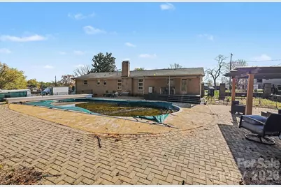 213 Lakeview Drive, Harrisburg, NC 28075 - Photo 27