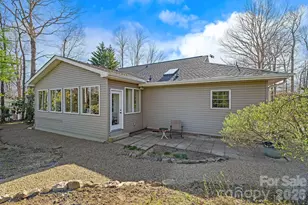 306 Croydon Dr, Hendersonville, NC 28791 - Photo 25