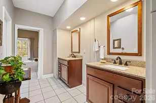 306 Croydon Dr, Hendersonville, NC 28791 - Photo 19