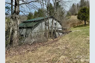 65 Blue Ridge Gem Stone Road, Little Switzerland, NC 28777 - Photo 17