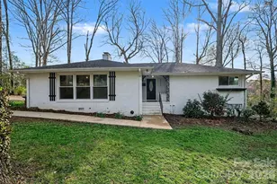 1548 Westbrook Cir, Gastonia, NC 28052 - Photo 1