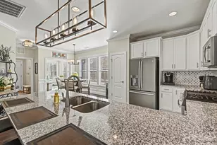 17611 Inver Dr, Cornelius, NC 28031 - Photo 7