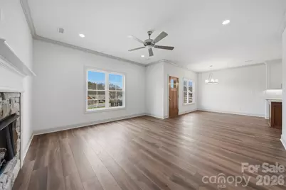 4957 Southview Drive, Hickory, NC 28602 - Photo 11