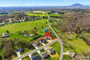 4957 Southview Dr, Hickory, NC 28602 - Photo 45