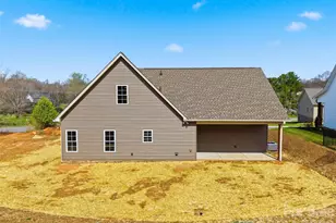 4957 Southview Dr, Hickory, NC 28602 - Photo 37