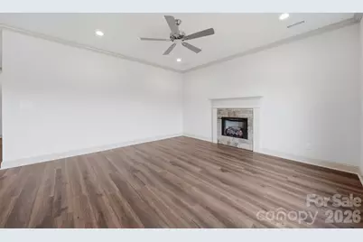 4957 Southview Drive, Hickory, NC 28602 - Photo 9