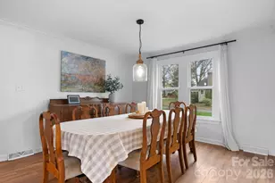 95 18th Ave NW, Hickory, NC 28601 - Photo 9