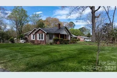 95 18th Avenue NW, Hickory, NC 28601 - Photo 37