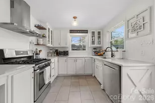 95 18th Ave NW, Hickory, NC 28601 - Photo 7