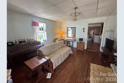 223 Walker Street, Kings Mountain, NC 28086 - Photo 3