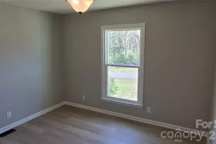 1220 Old Greenbriar Dr, Lancaster, SC 29720 - Photo 11