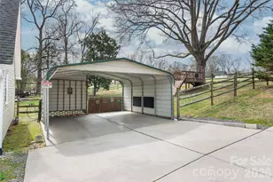 1411 Hensley Road E, Fort Mill, SC 29715 - Photo 7