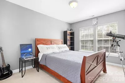 520 E Iredell Avenue, Mooresville, NC 28115 - Photo 17