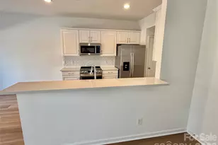 10209 Blakeney Preserve Dr, Charlotte, NC 28277 - Photo 7