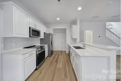 10209 Blakeney Preserve Drive, Charlotte, NC 28277 - Photo 5