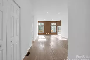 5 Hearthstone Ln, Flat Rock, NC 28731 - Photo 5