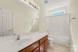 1604 Swan Dr, Charlotte, NC 28216 - Photo 13