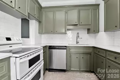 301 W 10th Street #504, Charlotte, NC 28202 - Photo 25