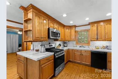 18 Holly Springs Drive, Sapphire, NC 28774 - Photo 9