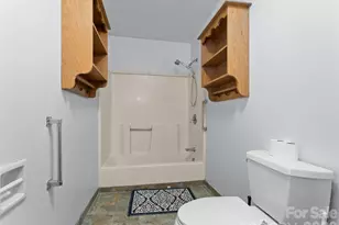 18 Holly Spgs Dr, Sapphire, NC 28774 - Photo 21