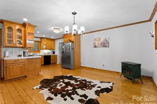 18 Holly Spgs Dr, Sapphire, NC 28774 - Photo 7