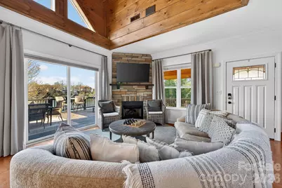 8428 Island Point Road, Charlotte, NC 28278 - Photo 3