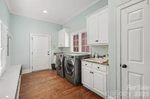 7609 Windaliere Dr, Cornelius, NC 28031 - Photo 13