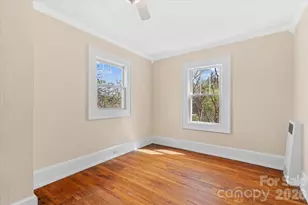 63 Washington Ave, Asheville, NC 28804 - Photo 23