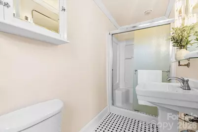 63 Washington Avenue, Asheville, NC 28804 - Photo 29