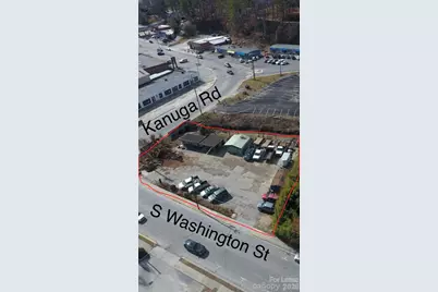 321 S Washington Street, Hendersonville, NC 28739 - Photo 1