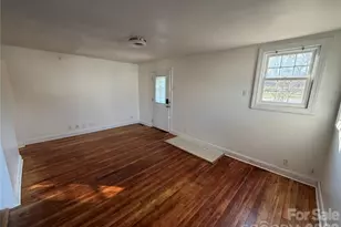 405 Jug Wilson St, Morganton, NC 28655 - Photo 3