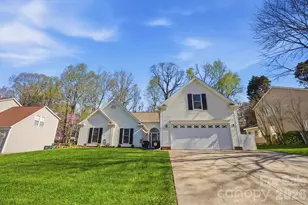 8540 Piccone Brook Ln, Charlotte, NC 28216 - Photo 1