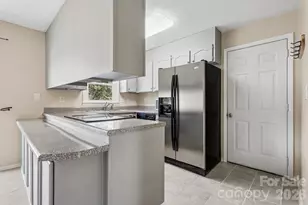 125 Equestrian Dr, Mooresville, NC 28115 - Photo 9