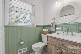 4417 Collingwood Dr, Charlotte, NC 28209 - Photo 13