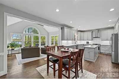 4841 Mountain Point Lane, Charlotte, NC 28216 - Photo 15