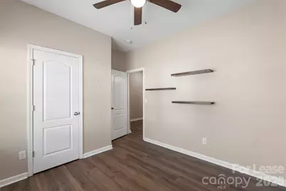 6113 Purbeck Way, Charlotte, NC 28215 - Photo 5