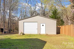 1755 Earl Dr, Fort Mill, SC 29715 - Photo 3
