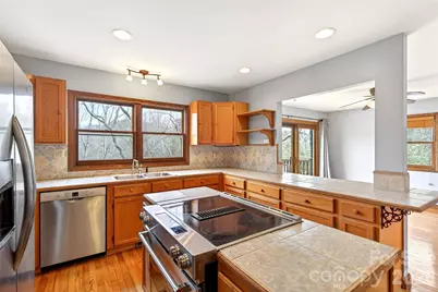 169 Hilltop Road, Black Mountain, NC 28711 - Photo 17