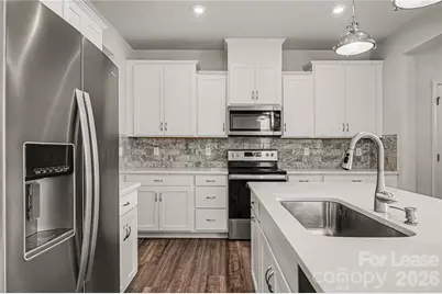 8109 Overmeadow Lane, Charlotte, NC 28269 - Photo 7