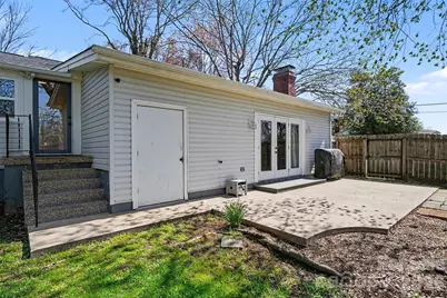 2407 4th Street NE, Hickory, NC 28601 - Photo 31