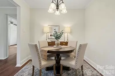 2407 4th Street NE, Hickory, NC 28601 - Photo 7