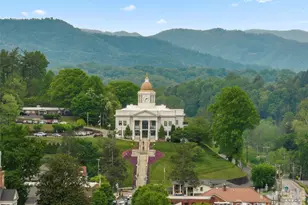 117 Jackson St, Sylva, NC 28779 - Photo 33