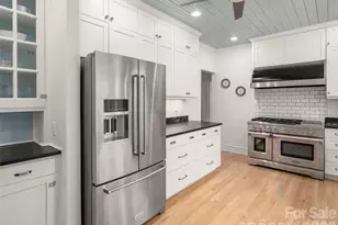 117 Jackson St, Sylva, NC 28779 - Photo 9