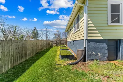 100 Bradley Street, Asheville, NC 28806 - Photo 19