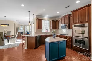 4419 Forest Gate Ln, Charlotte, NC 28270 - Photo 5