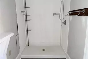 202 E Central Ave, Catawba, NC 28609 - Photo 17