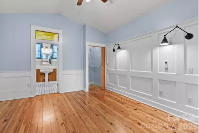 26 E Chestnut Street, Asheville, NC 28801 - Photo 21