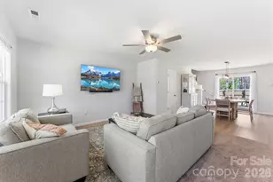 3027 Cres Lk Ln, Charlotte, NC 28214 - Photo 3