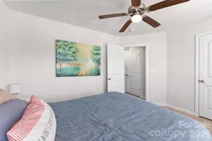 3027 Cres Lk Ln, Charlotte, NC 28214 - Photo 19