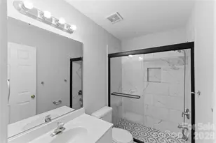 8608 Moody Rd, Charlotte, NC 28215 - Photo 17